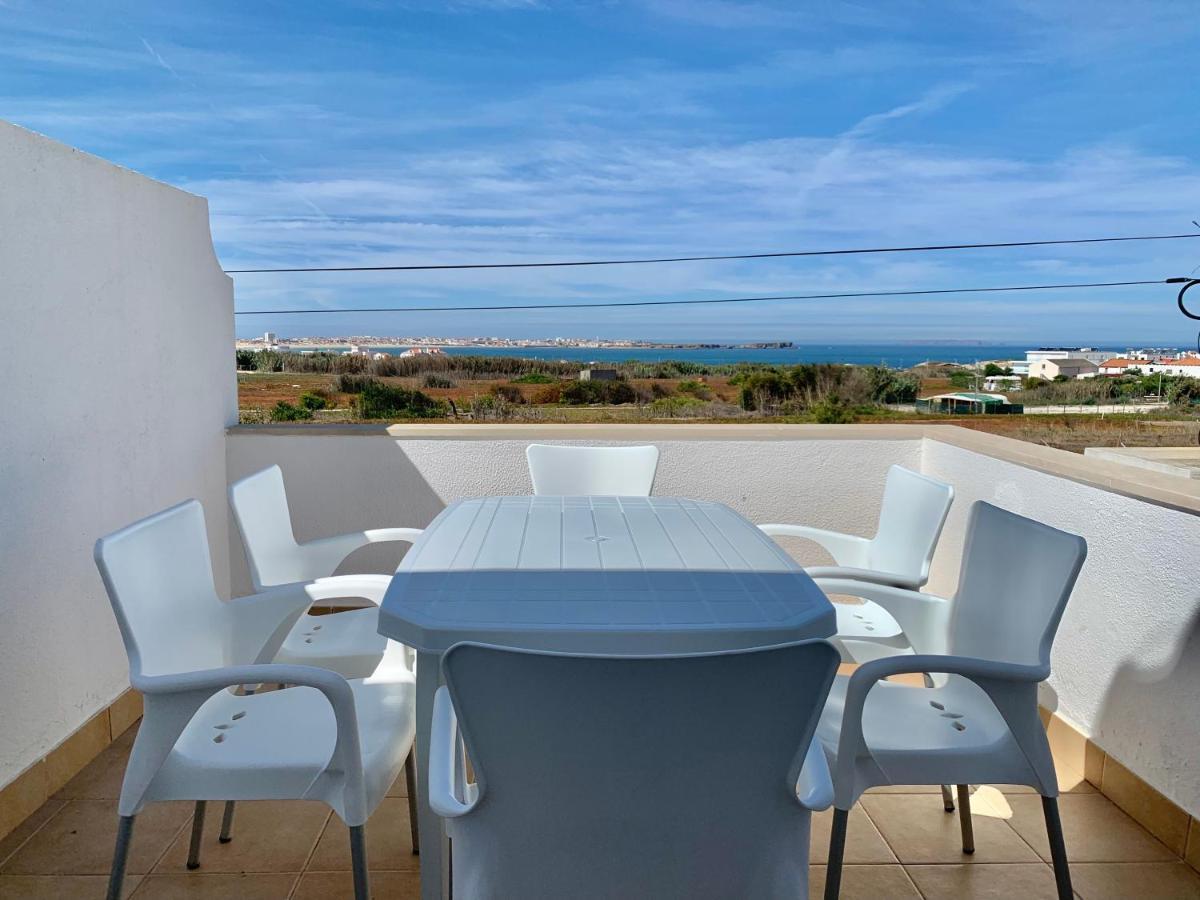 Barardo Street Villa Baleal Exteriör bild